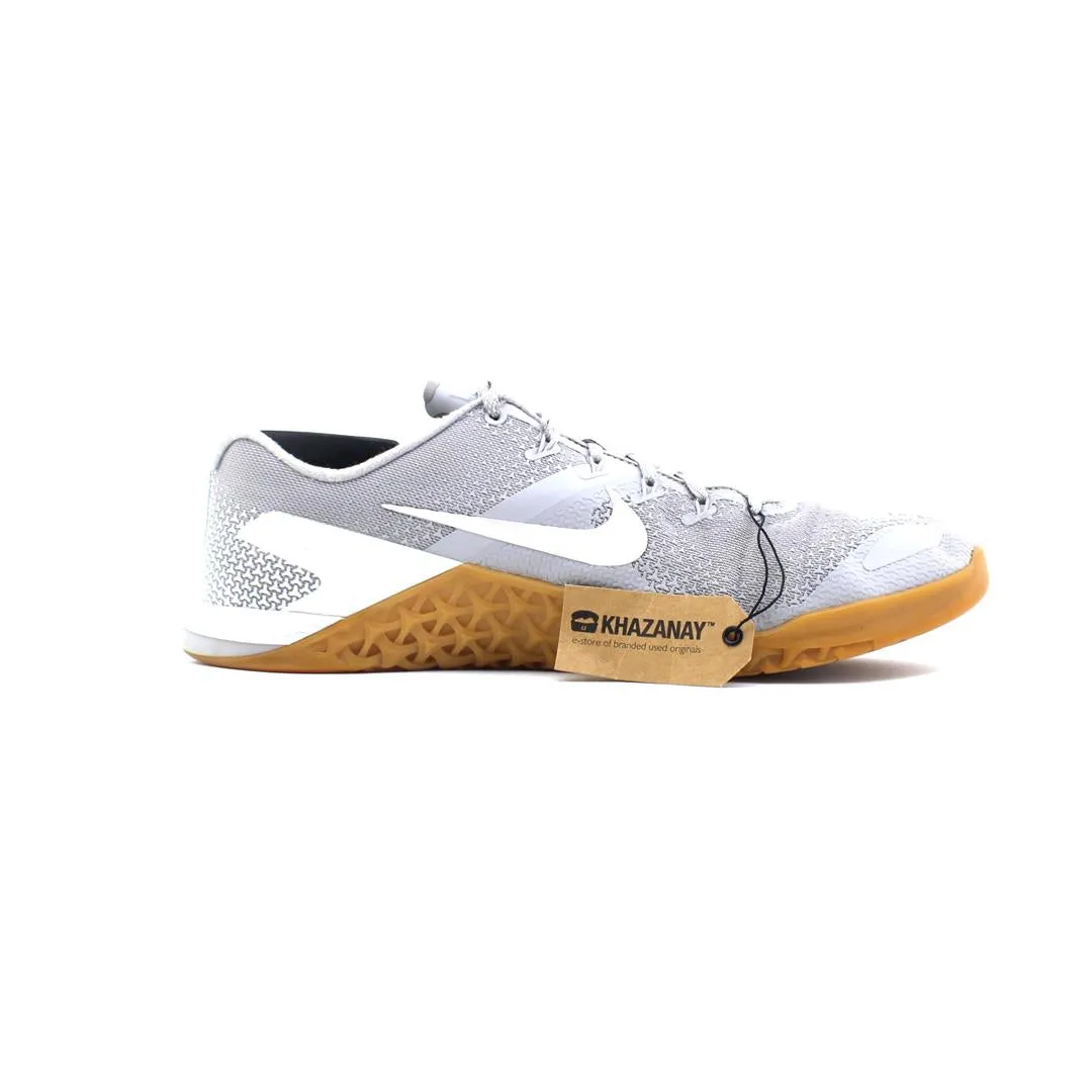 NIKE METCON 4